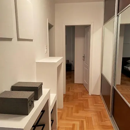 Apartament Urban Nest *